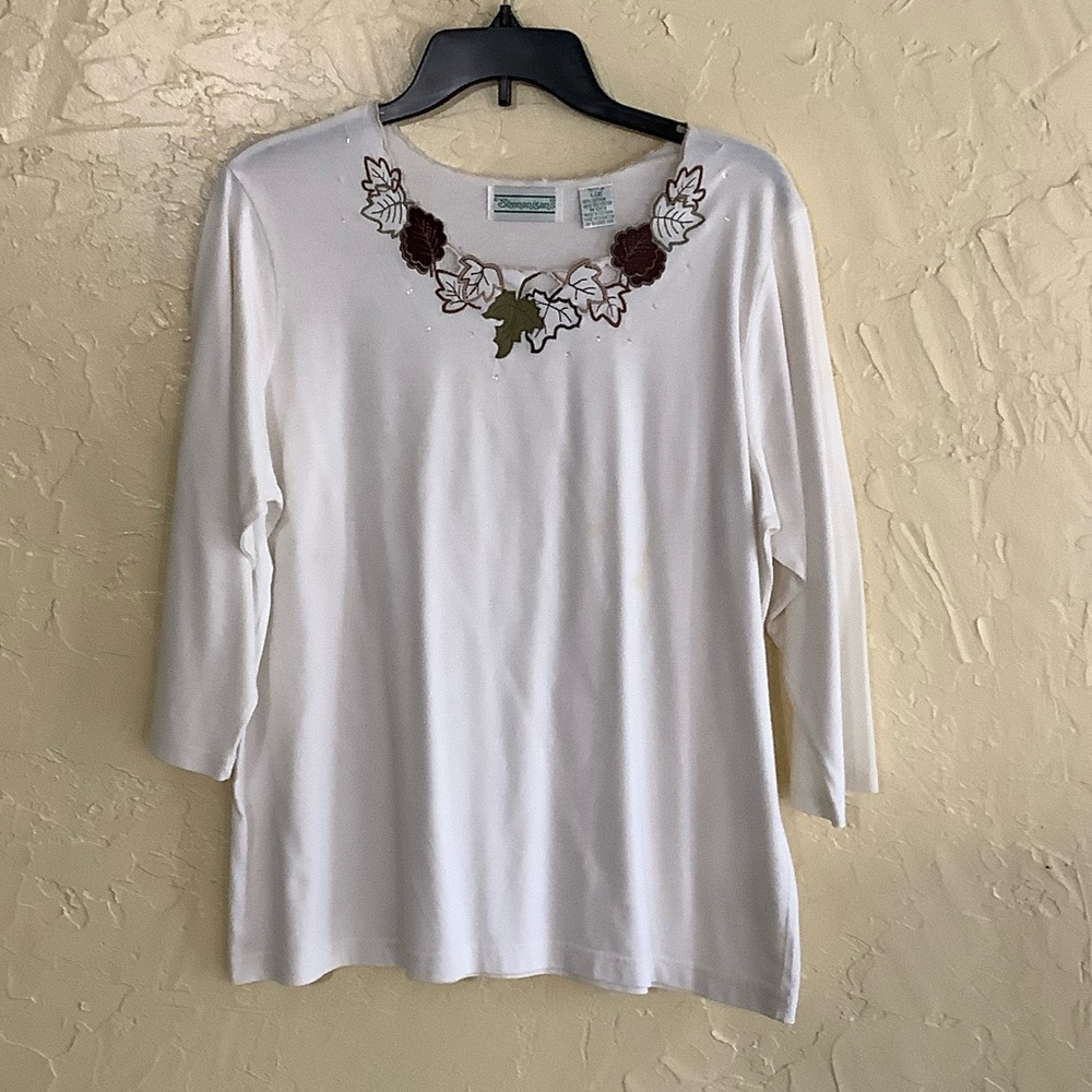 LG White Blouse with Floral Embroidery